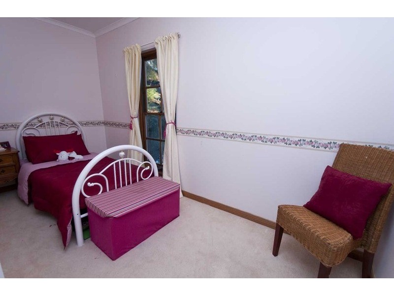 15 Shannon Street, Coromandel Valley SA 5051