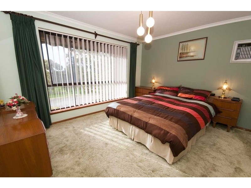 20 Fairbrother Drive, Happy Valley SA 5159