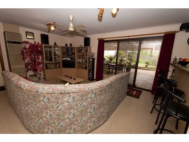 20 Fairbrother Drive, Happy Valley SA 5159