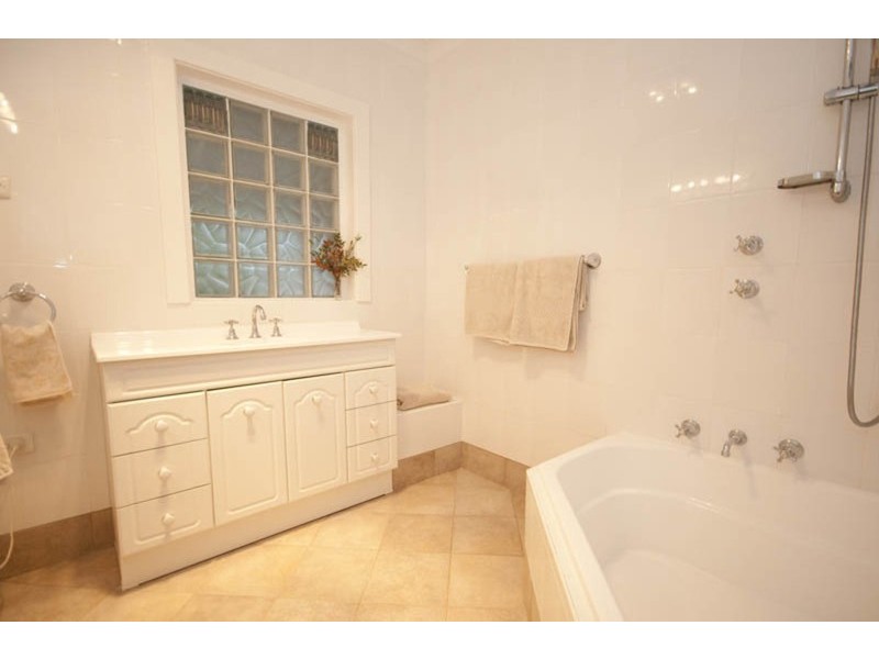 180 Upper Sturt Road, Hawthorndene SA 5051