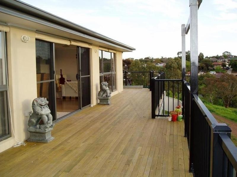 4 Summerhill Close, Reynella SA 5161