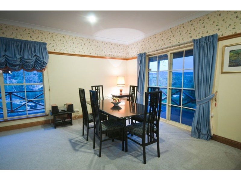 2 Sun Valley Drive, Glenalta SA 5052