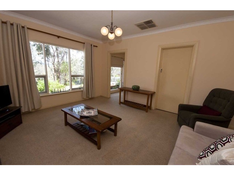 21 Huntingdon Drive, Glenalta SA 5052