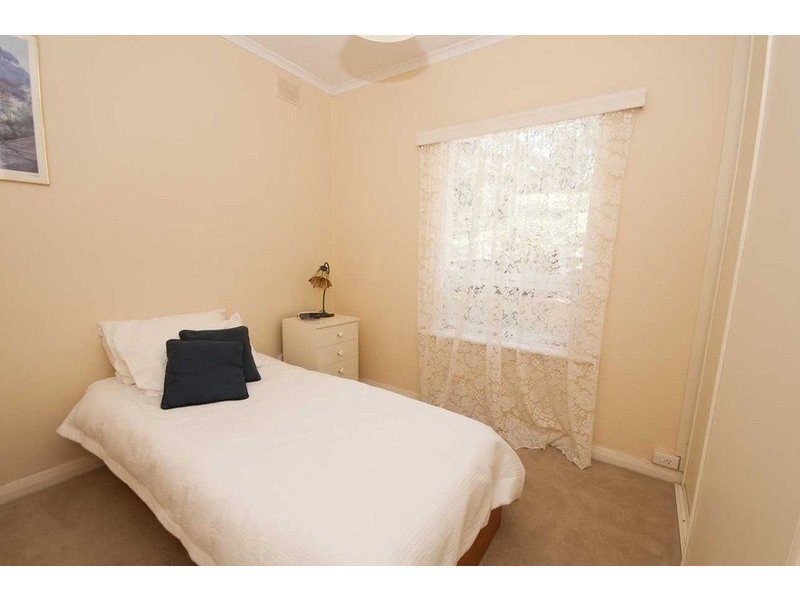21 Huntingdon Drive, Glenalta SA 5052