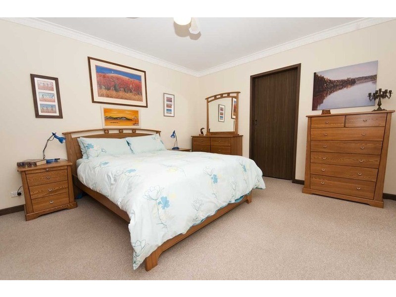 55 The Boulevard, Bellevue Heights SA 5050