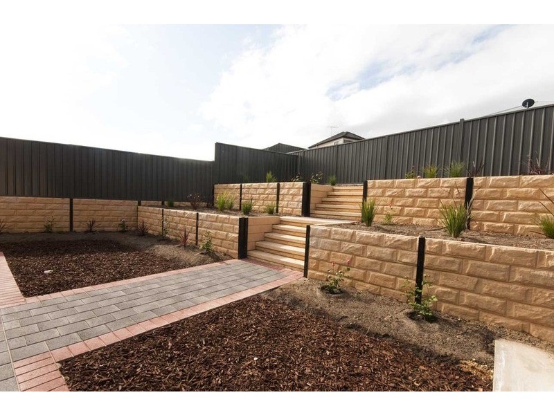 46 Highfield Drive, Craigburn Farm SA 5051