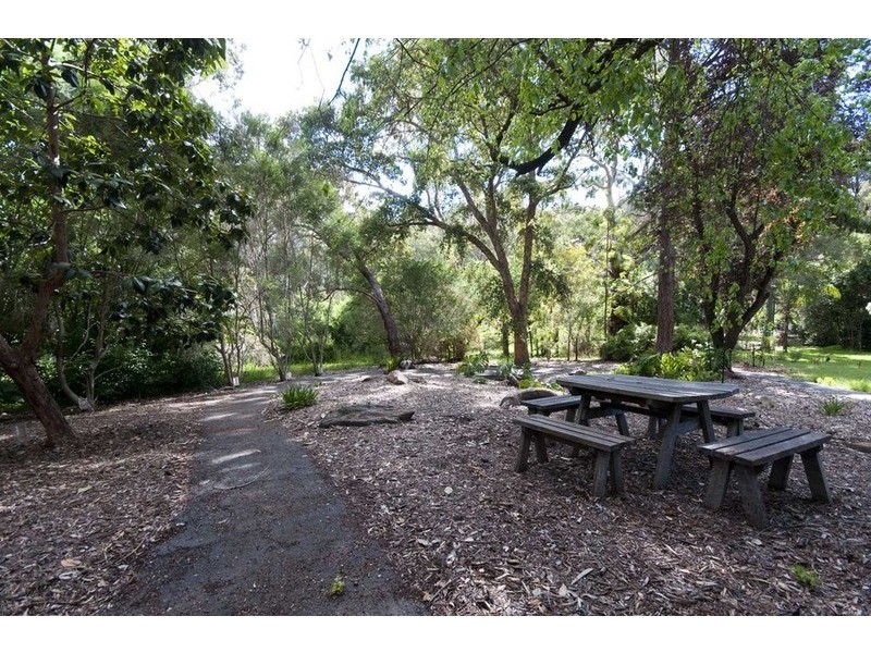 11 Downer Avenue, Belair SA 5052