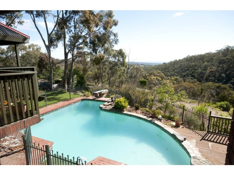 24 Banksia Crescent, Belair SA 5052