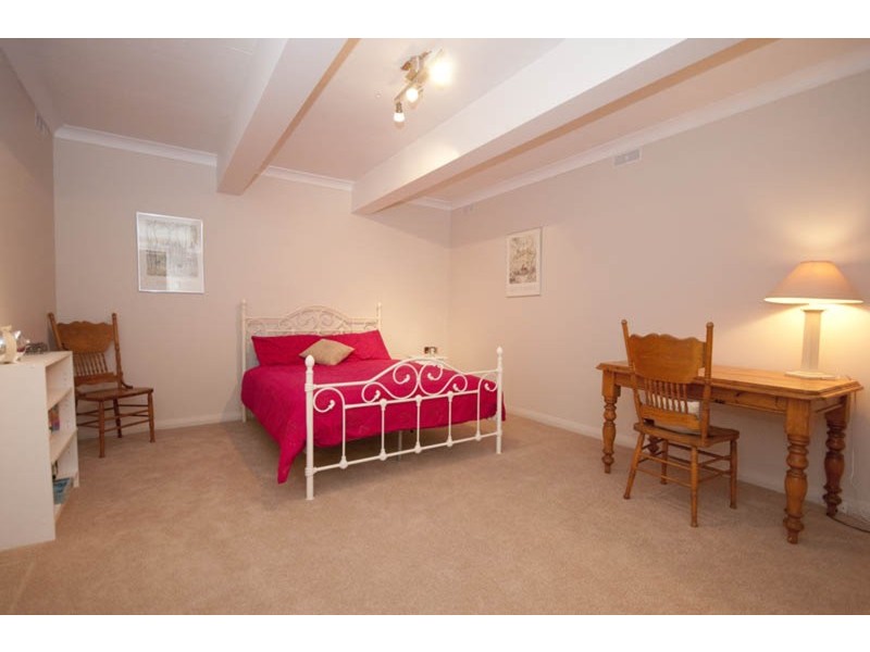 24 Banksia Crescent, Belair SA 5052