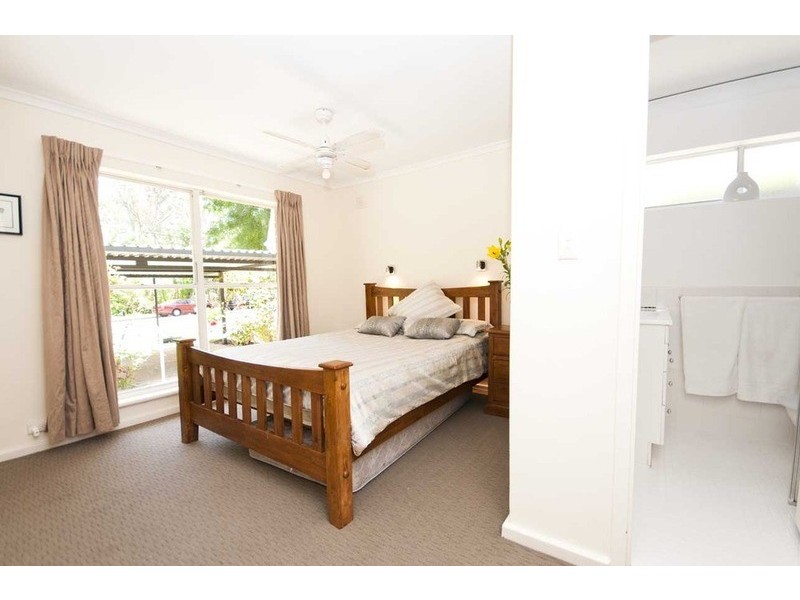 24 Lowan Avenue, Glenalta SA 5052