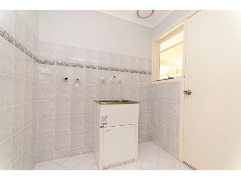 25 Whiteley Drive, Trott Park SA 5158