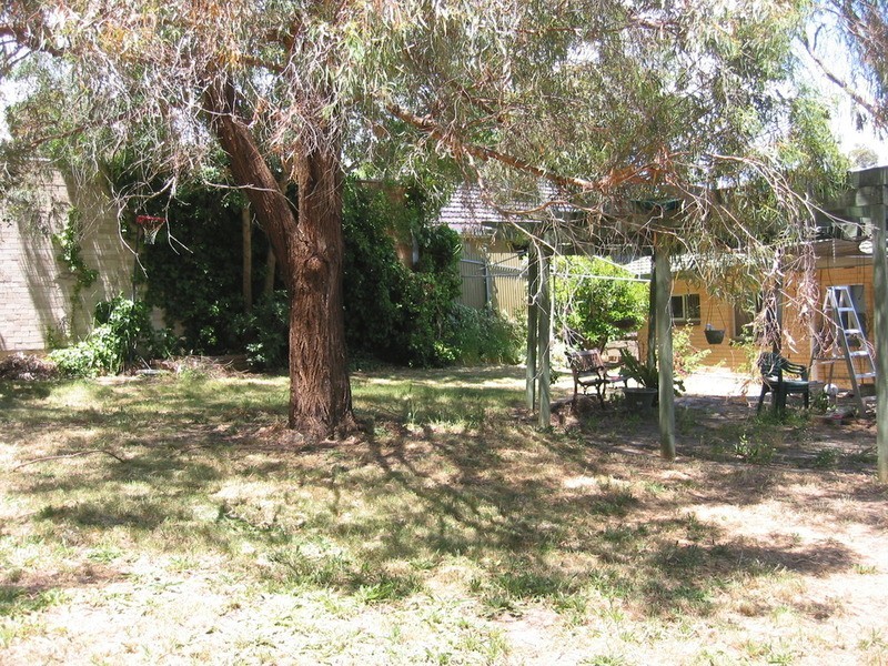 30 Meadow Avenue, Hawthorndene SA 5051