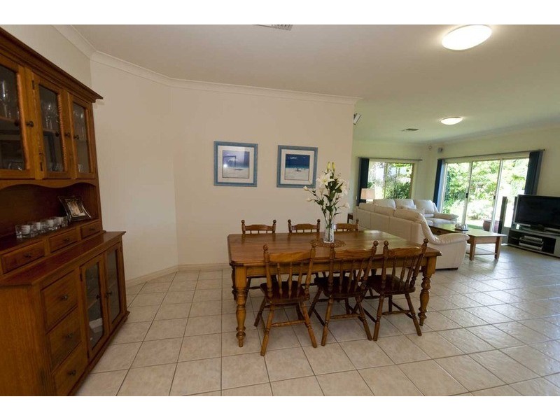 17 Newland Court, Craigburn Farm SA 5051