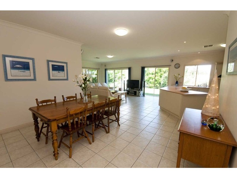 17 Newland Court, Craigburn Farm SA 5051