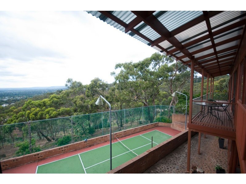 14 Adamson Avenue, Belair SA 5052