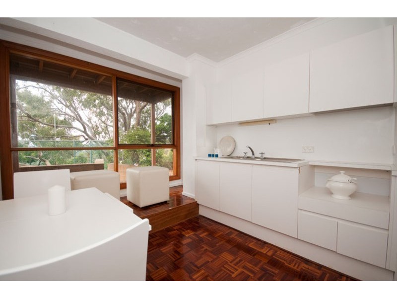 14 Adamson Avenue, Belair SA 5052