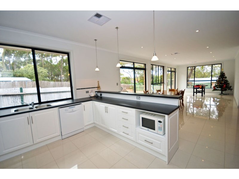 151 Gloucester Avenue, Belair SA 5052