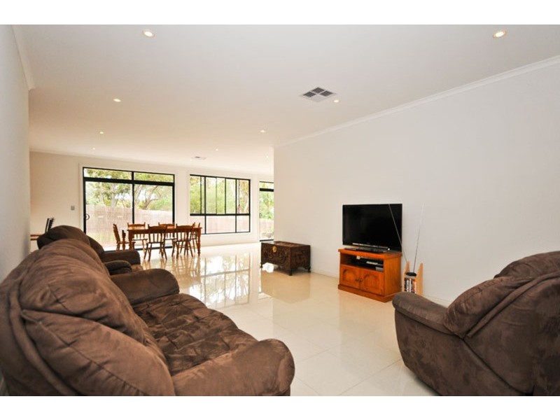 151 Gloucester Avenue, Belair SA 5052