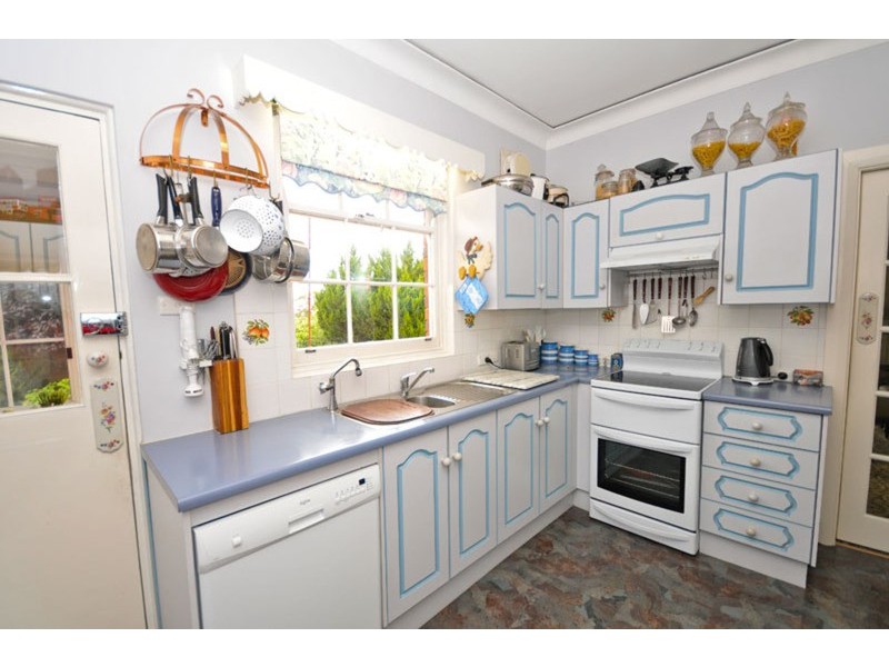 82 Shepherds Hill Road, Bellevue Heights SA 5050