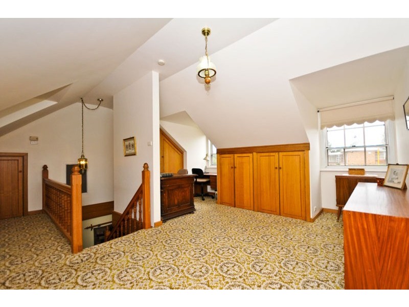 82 Shepherds Hill Road, Bellevue Heights SA 5050