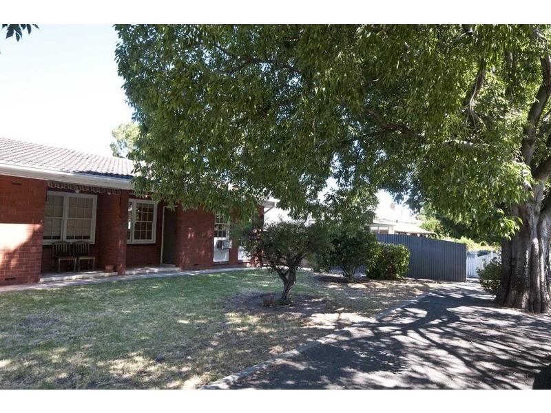 3/11 East Parade, Kingswood SA 5062