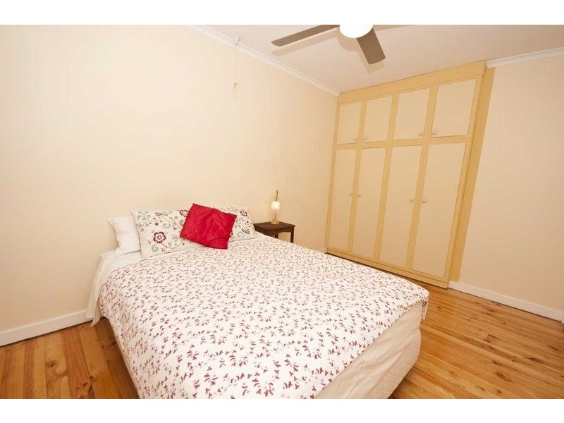 3/11 East Parade, Kingswood SA 5062