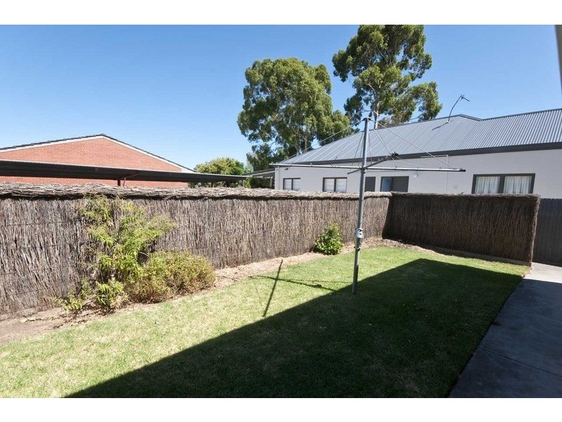 3/11 East Parade, Kingswood SA 5062