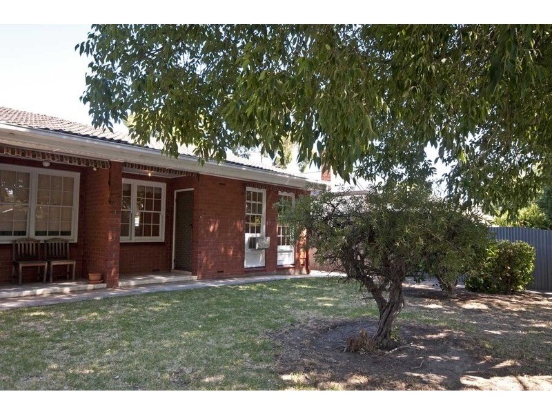 3/11 East Parade, Kingswood SA 5062