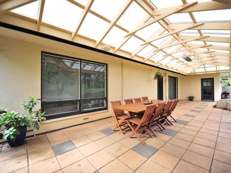 18 Minnow Drive, Glenalta SA 5052