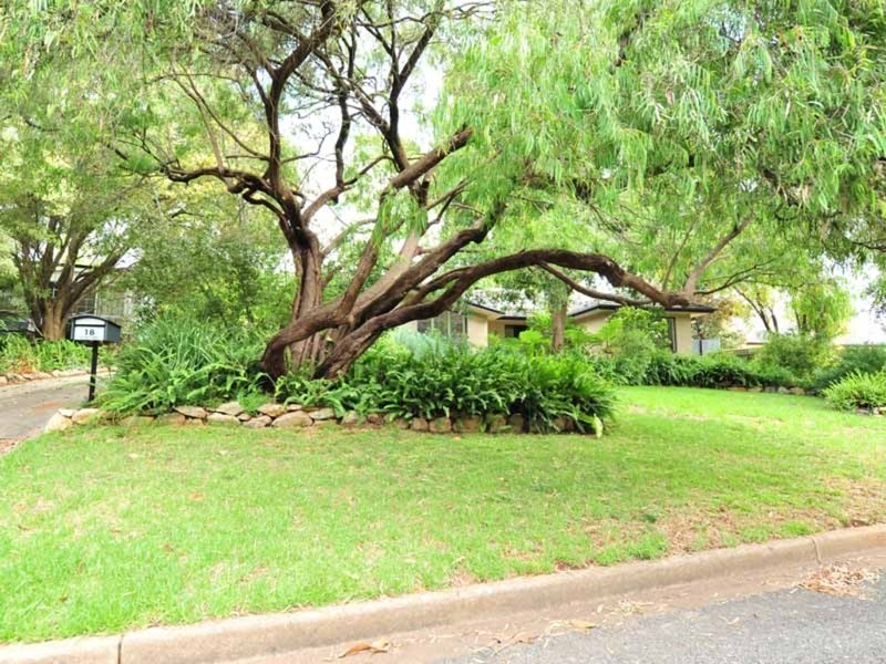 18 Minnow Drive, Glenalta SA 5052