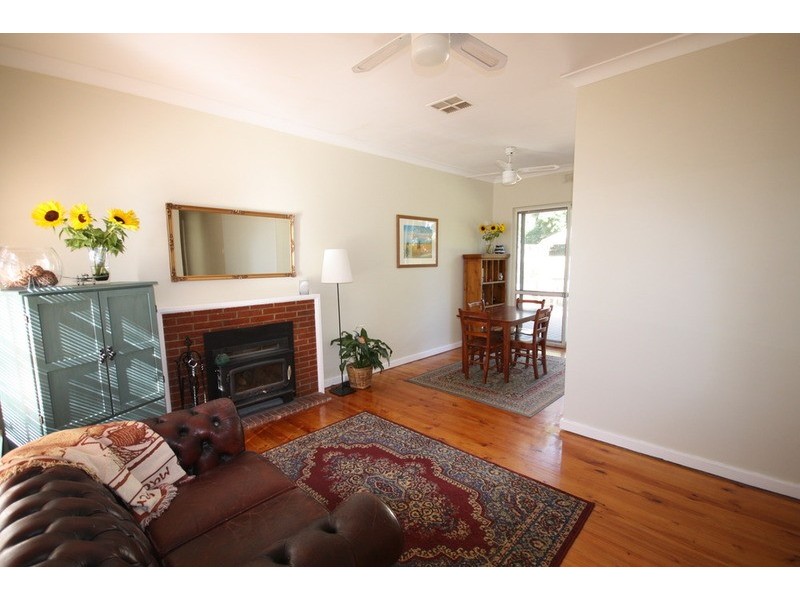 61 Gloucester Avenue, Belair SA 5052