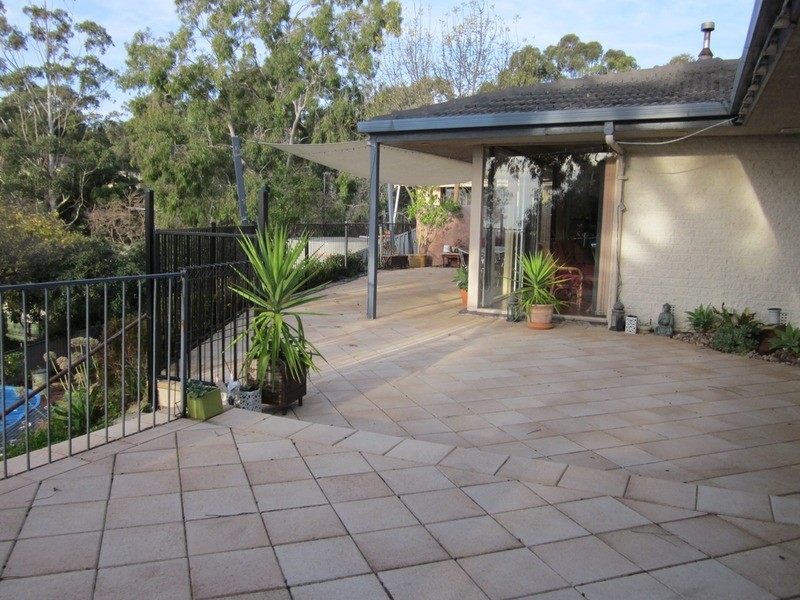 39 Ridgehaven Drive, Bellevue Heights SA 5050