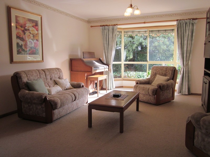 2 Rebecca Place, Flagstaff Hill SA 5159