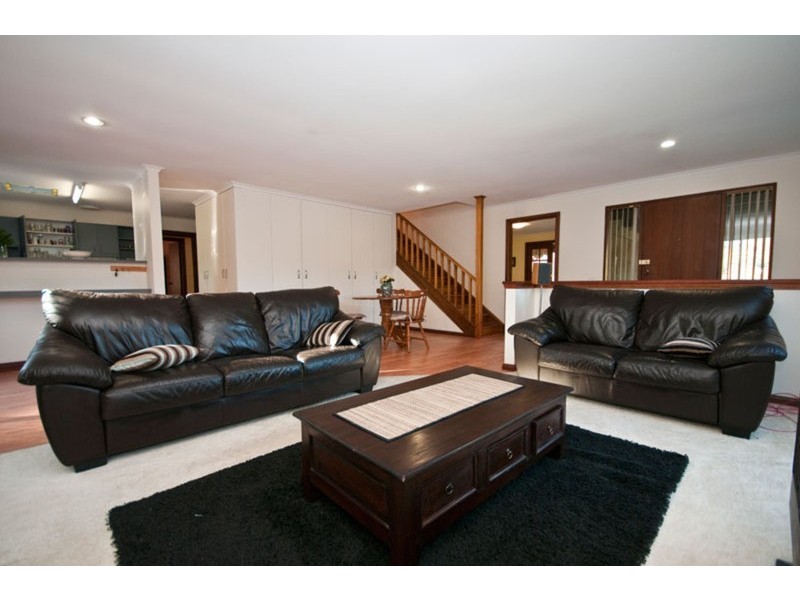 15 Banes Road, Coromandel Valley SA 5051