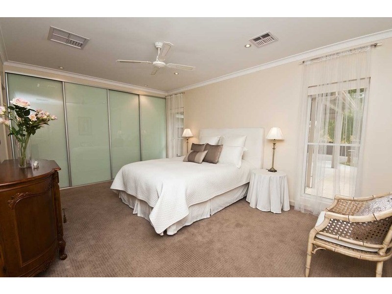 13 Menura Avenue, Glenalta SA 5052