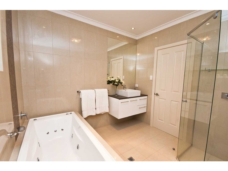 13 Menura Avenue, Glenalta SA 5052