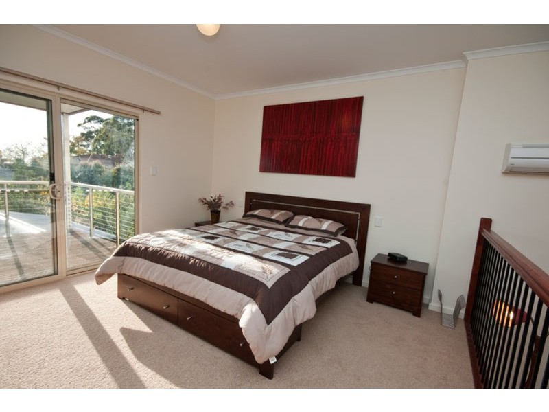 76 Gloucester Avenue, Belair SA 5052