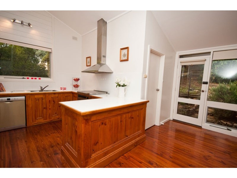 1 Hillridge Drive, Belair SA 5052