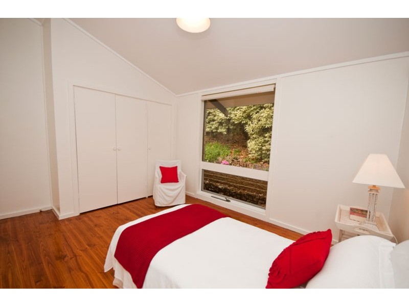 1 Hillridge Drive, Belair SA 5052