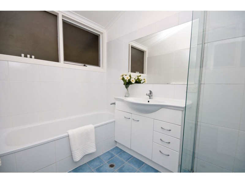 1 Hillridge Drive, Belair SA 5052