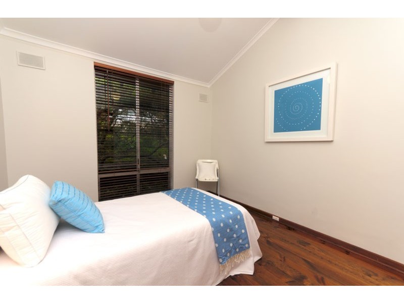3 Sturtbrae Crescent, Bellevue Heights SA 5050