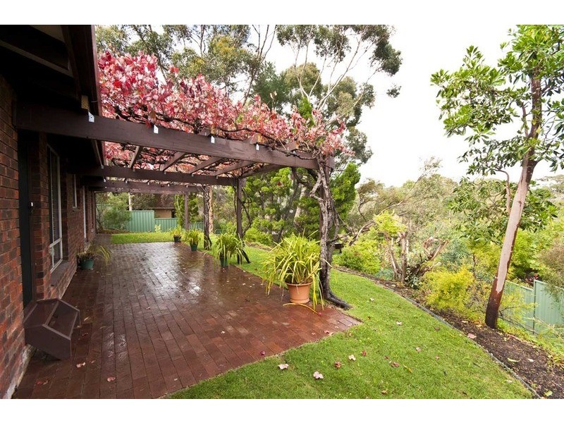 3 Sturtbrae Crescent, Bellevue Heights SA 5050