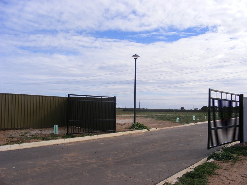 683A Whites Road, Globe Derby Park SA 5110