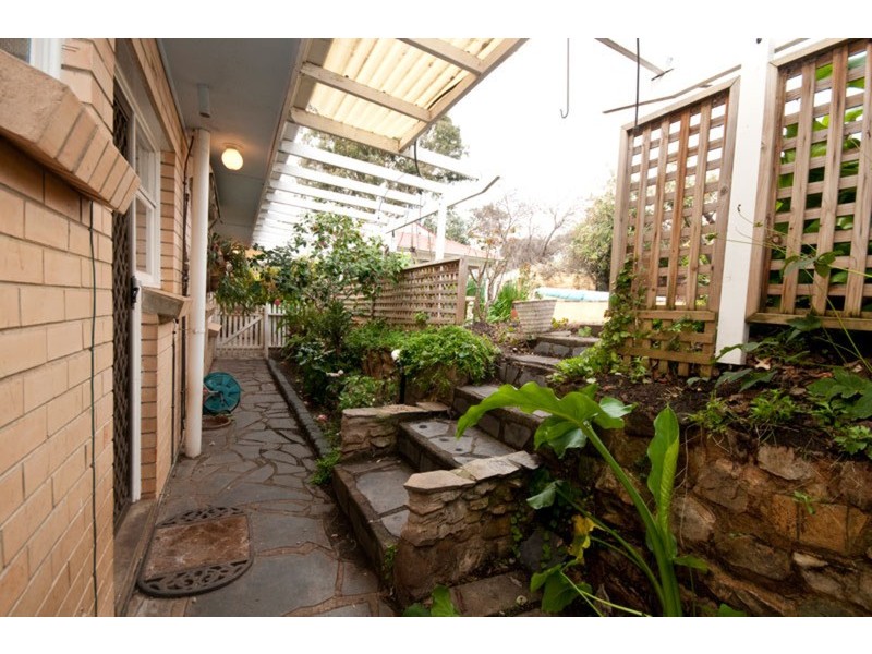 1 Craiglee Drive, Coromandel Valley SA 5051