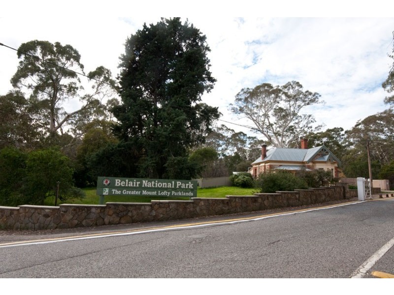 6 Lindsay Terrace, Belair SA 5052