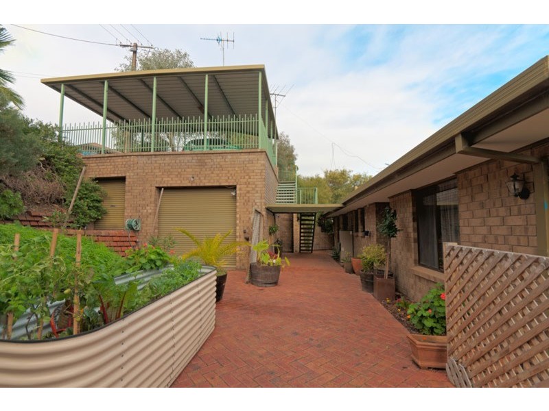 12 Salvador Street, Flagstaff Hill SA 5159