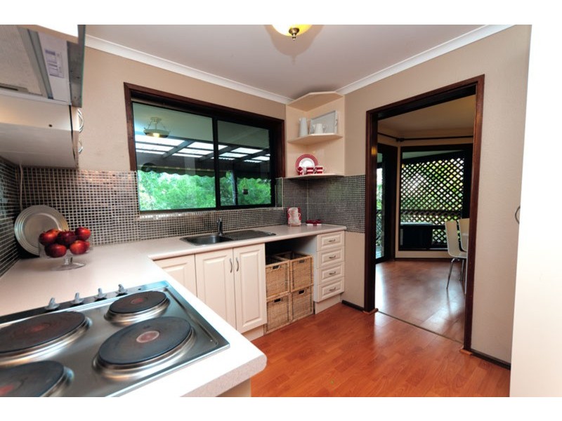 12 Salvador Street, Flagstaff Hill SA 5159