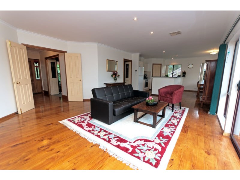 9 Ti Tree Road, Hawthorndene SA 5051