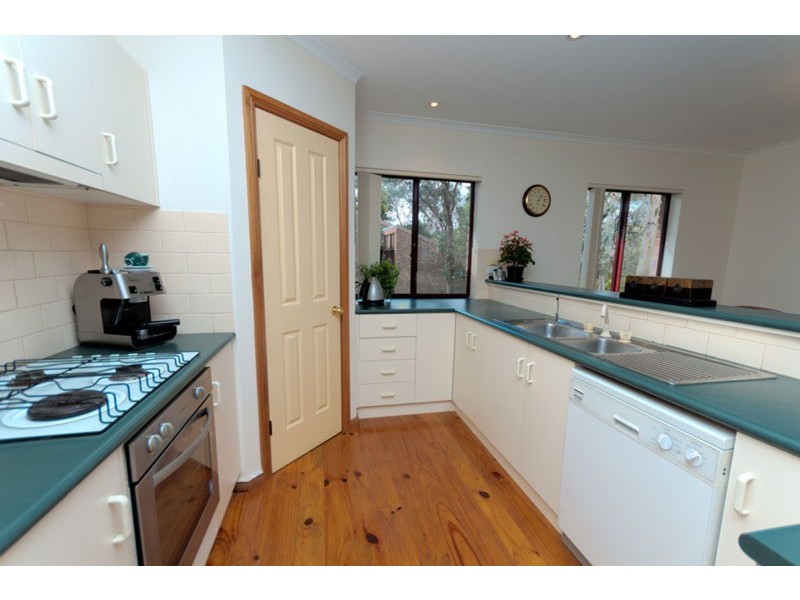 9 Ti Tree Road, Hawthorndene SA 5051