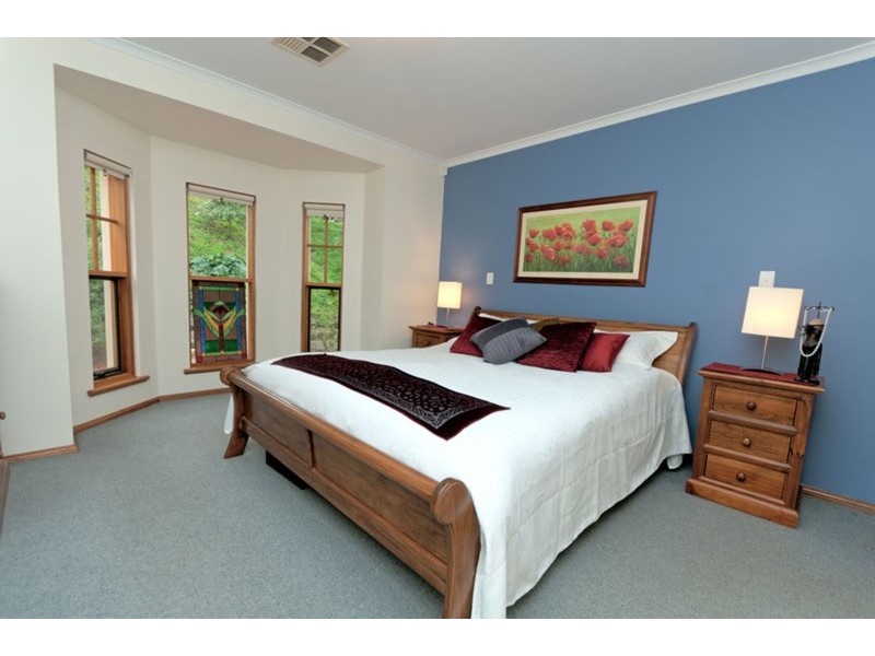 9 Ti Tree Road, Hawthorndene SA 5051